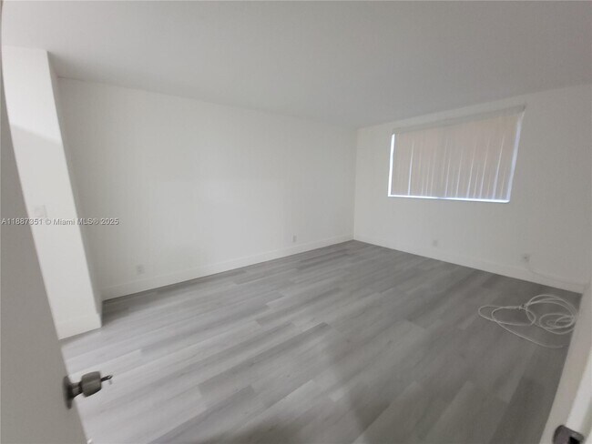 Building Photo - 3090 NW 46th Ave