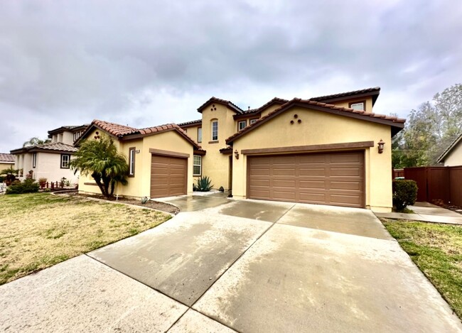 Primary Photo - Coming Soon!! Beautiful 3 Bed, 3 Bath, and...