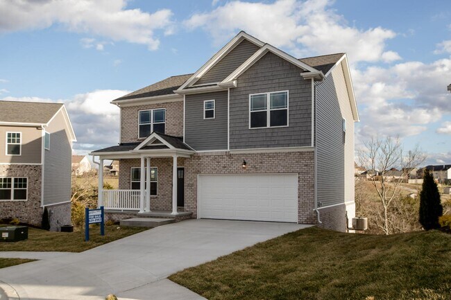 Building Photo - 928 Camden Ct