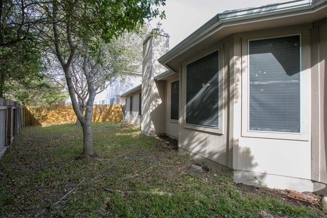 Building Photo - 16910 Tortoise St