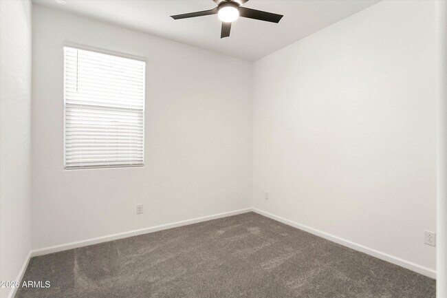 Building Photo - 17337 W Smoketree Dr