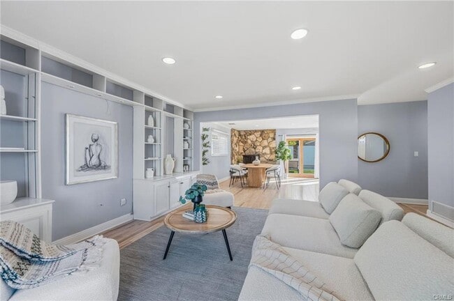 Building Photo - 23010 Hartland St