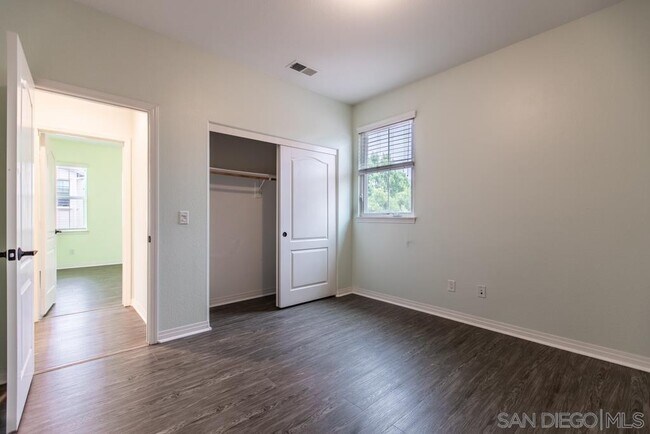 Building Photo - 15503 Bristol Ridge Terrace