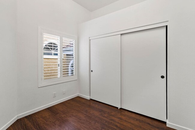 Building Photo - Bright and Spacious 2-Bedroom, 2.5-Bath Townhome in Rancho Niguel