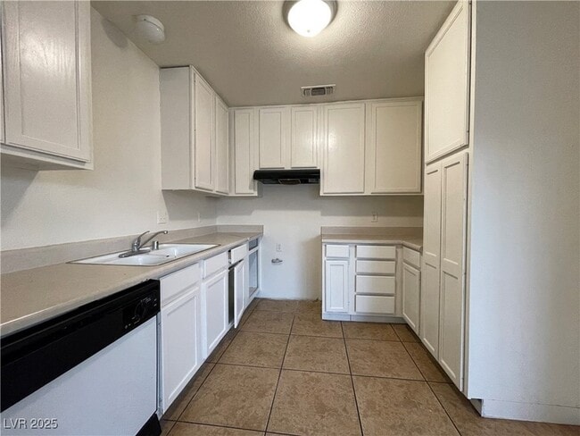 Building Photo - 4007 Danford Pl