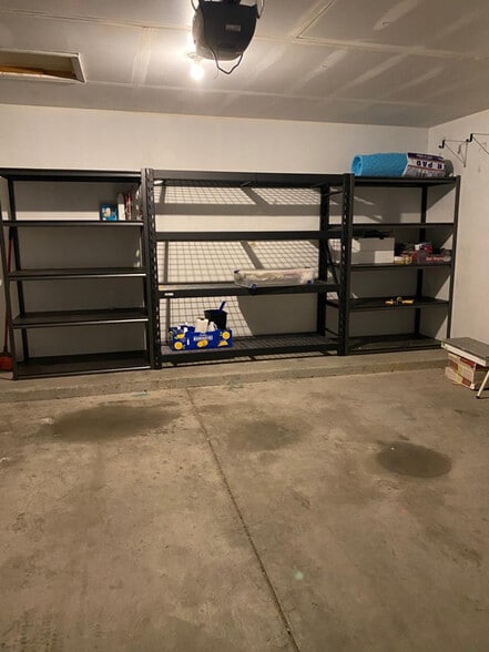 Building Photo - 3908 Suntrail Rd NW