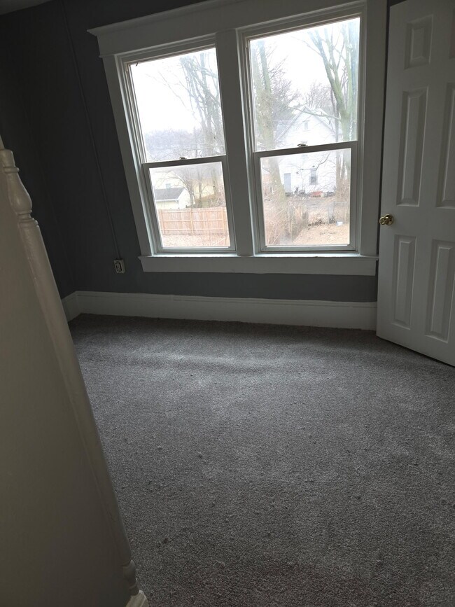 Building Photo - 206 E Arcadia Ave