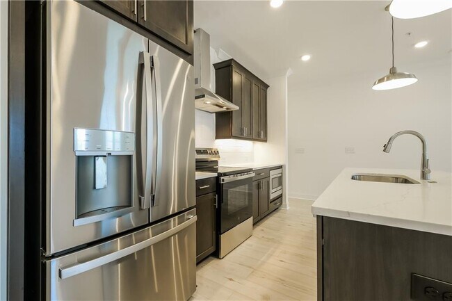 Building Photo - 514 Alice Wy