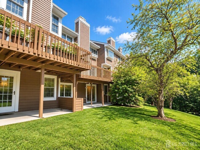 Building Photo - 51 Briarwood Ct