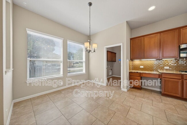 Building Photo - 226 Hamburg Ave