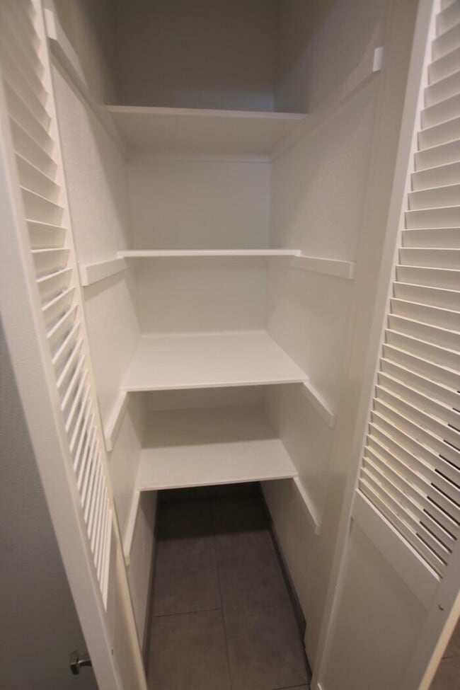 Building Photo - 3 Bedroom 2 Bath in Whitehouse ISD!