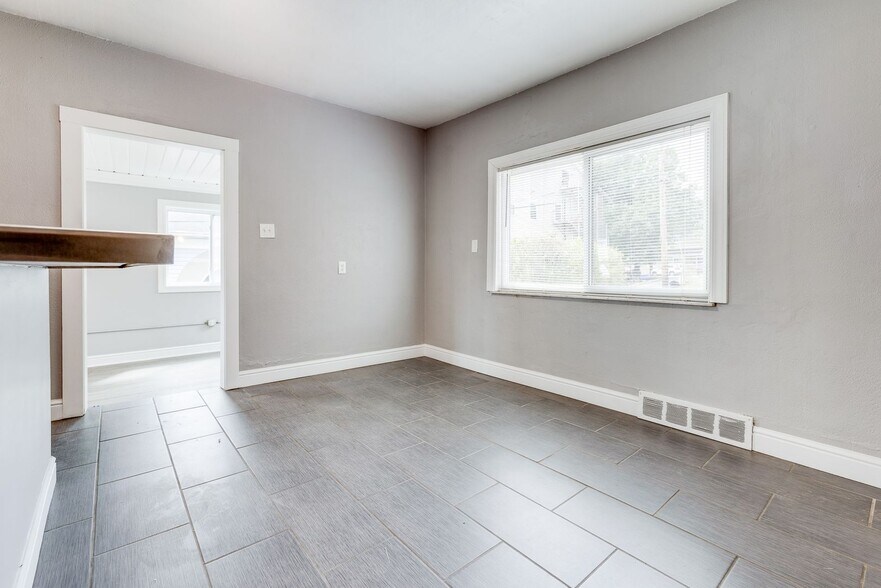 Building Photo - 311 Boggs Ave