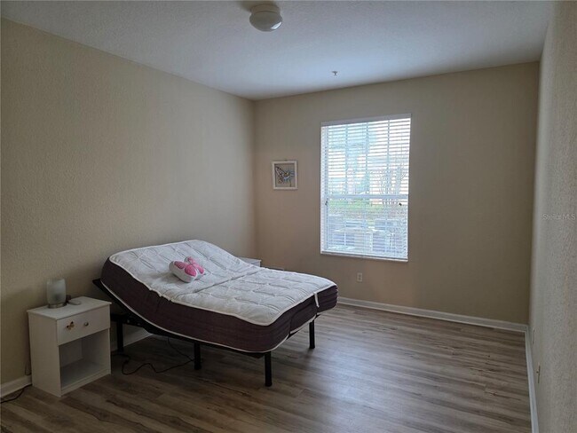 Building Photo - 2484 San Tecla St