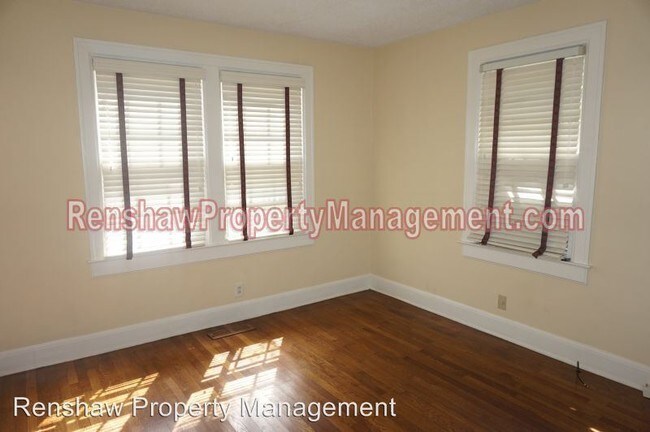 Building Photo - 2 br, 1 bath House - 645 S. Goodlett St.