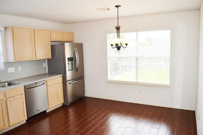Building Photo - 23035 S Waterlily Dr