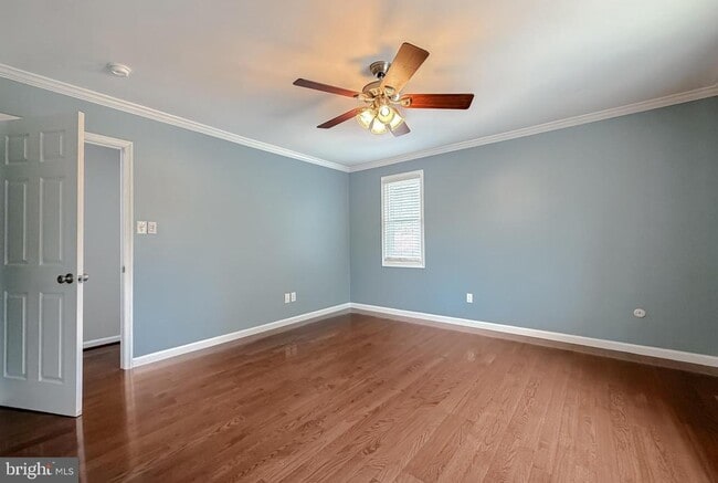 Building Photo - 1200 E Patuxent Dr