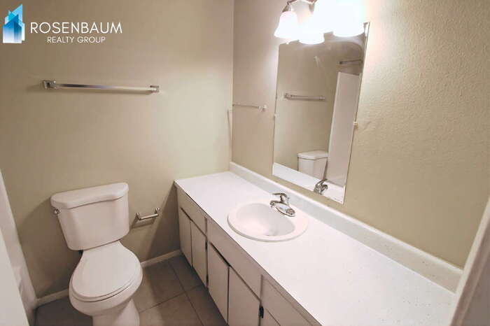 Building Photo - 9230 N 6th St