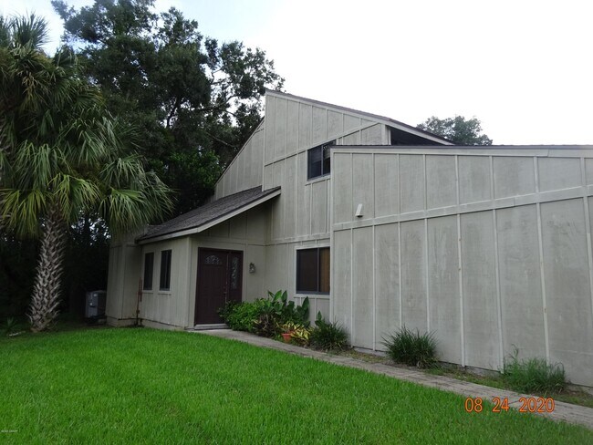 Building Photo - 7 Autumnwood Trail