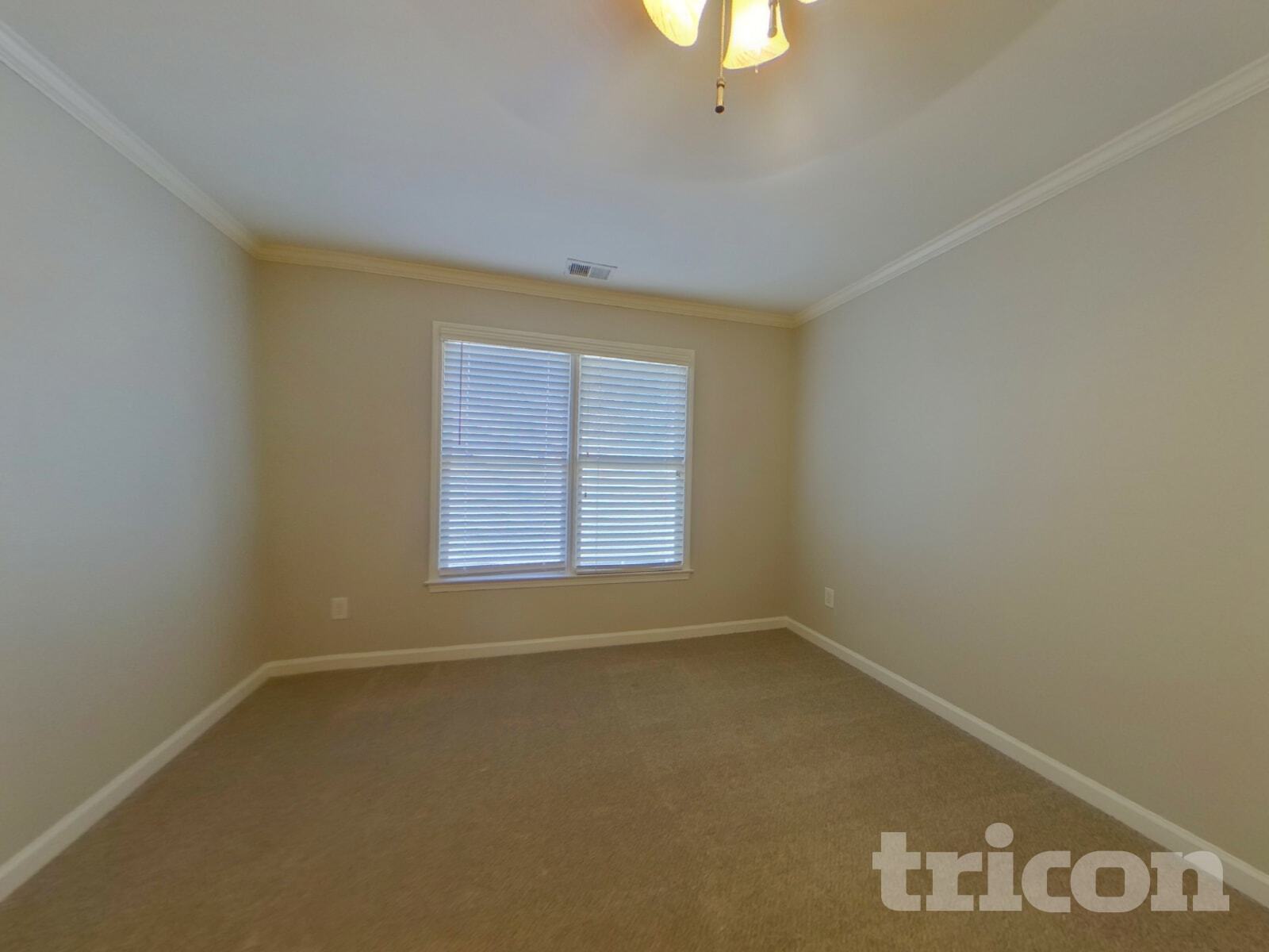 Building Photo - 275 Water Oak Pl