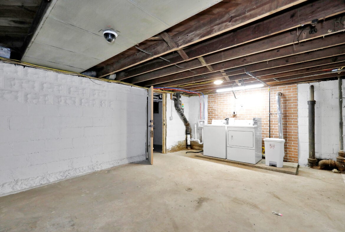 Building Photo - 1224 E Malcolm X St