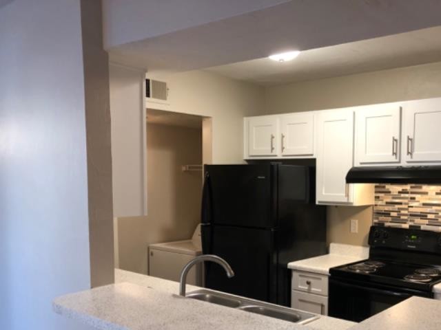 Premium Kitchen - Hillwood Apartments