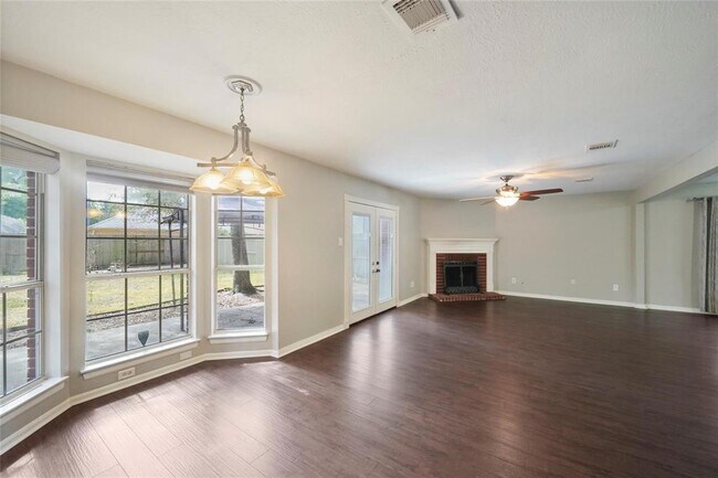 Building Photo - 4426 Echo Falls Dr