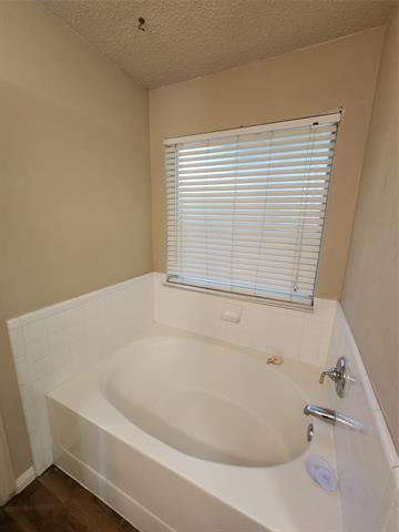 Building Photo - 1713 Barbados Dr