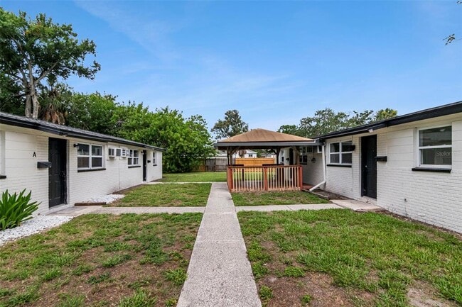 Building Photo - 6713 S Kissimmee St