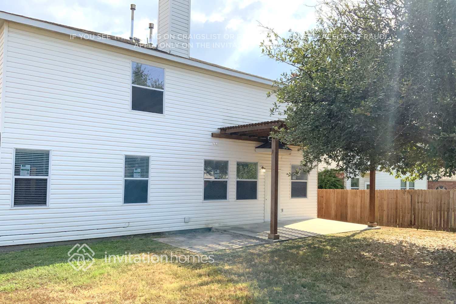 Building Photo - 1609 White Dove Ln