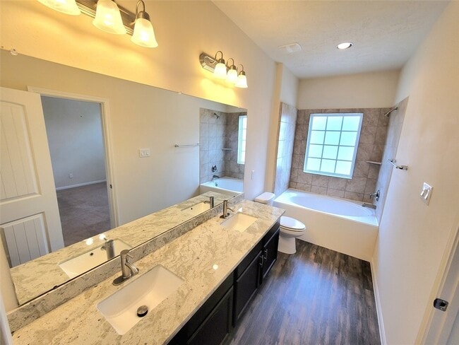 Building Photo - 2243 Bermuda Shores Dr