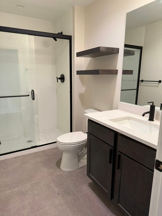 Building Photo - 106 E Erie St