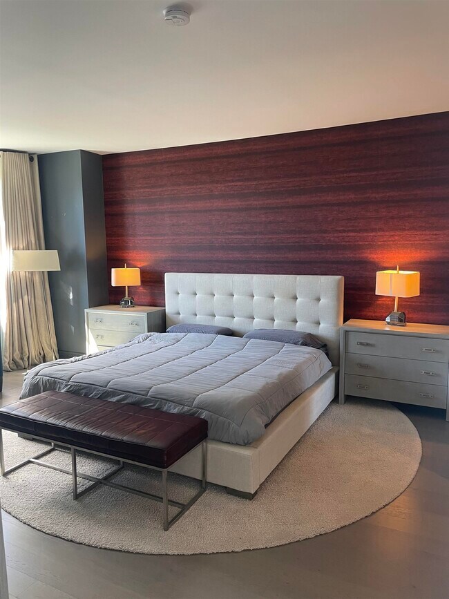 Building Photo - 9 Ave at Port Imperial