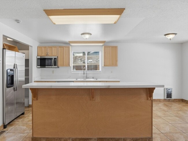 Building Photo - Upgraded Sparks Home