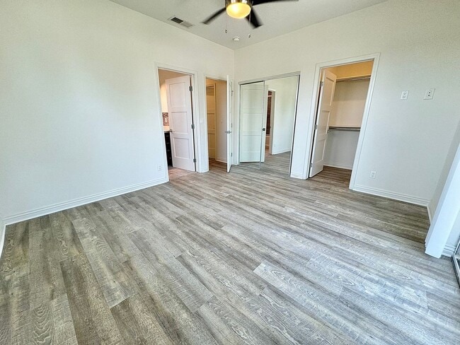 Building Photo - 8343 DUNBARTON - SHORT TERM LEASES AVAILABLE , NEWER*4 BD*3BA*TOWNHOME*PRIVATE YARD*WASHER/DRYER*