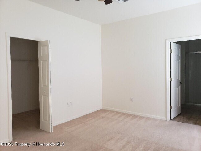 Building Photo - 15206 Copper Loop