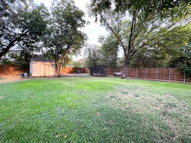 Building Photo - 3934 Hawick Ln