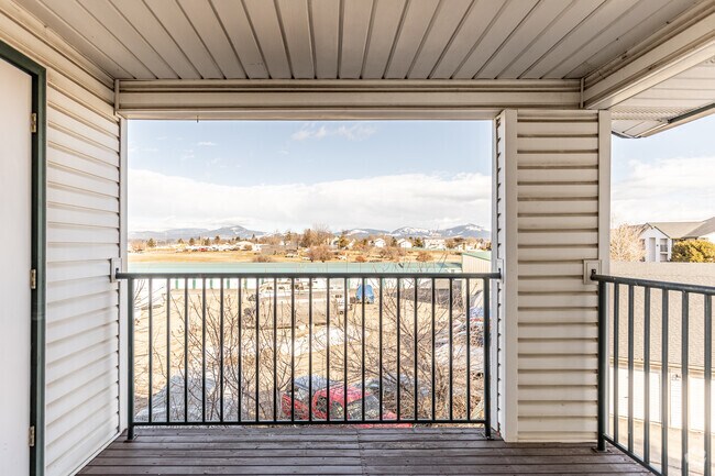 1BR, 1BA - 722SF - North Pointe