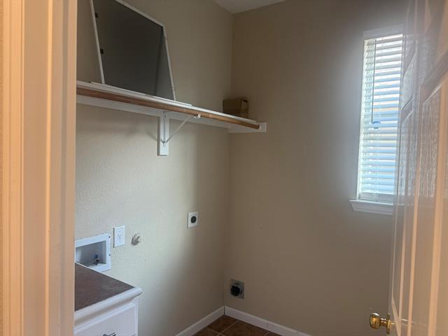 Building Photo - 2844 Cascade Cove Dr