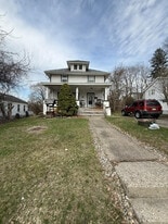 Building Photo - 3 Walnut St
