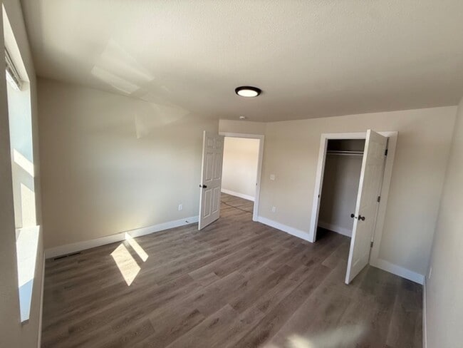 Building Photo - 2710/2712 16th St S