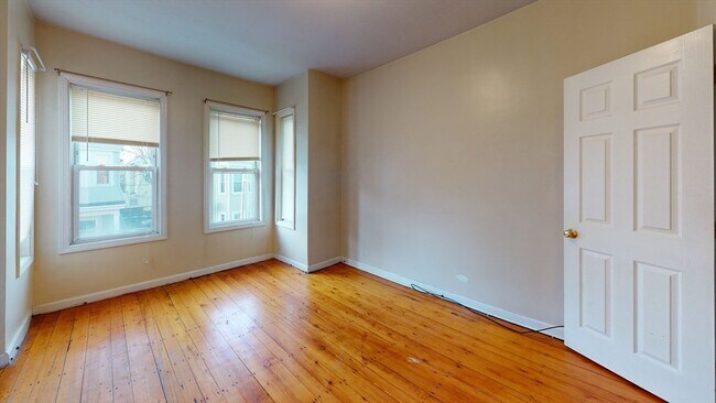 Building Photo - 15-17 Langdon St