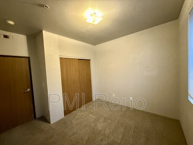 Building Photo - 1600 I St