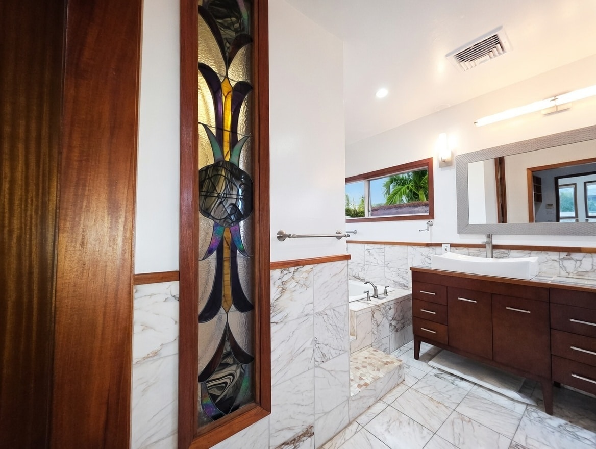 Building Photo - 238 Portlock Rd