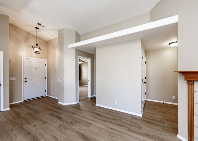 Building Photo - 3 Bed Top Floor Condo near Ft. Carson in Gated Community with detached Garage