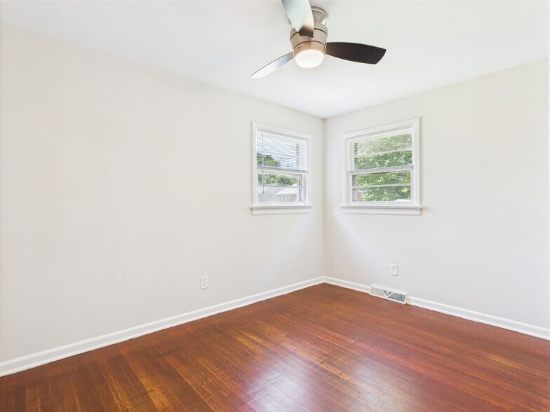 Building Photo - 5601 Campbell Ave