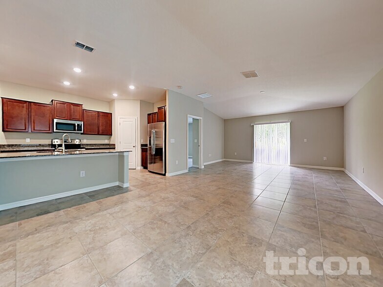 Building Photo - 1618 Broad Winged Hawk Dr