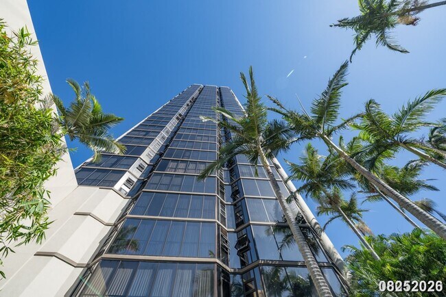 Building Photo - 930 Kaheka St