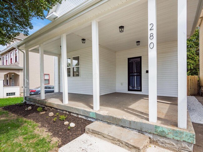Building Photo - 280 S Central Ave