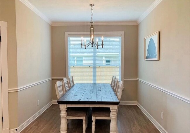 Building Photo - 2 story custom home  Available 9/24/25