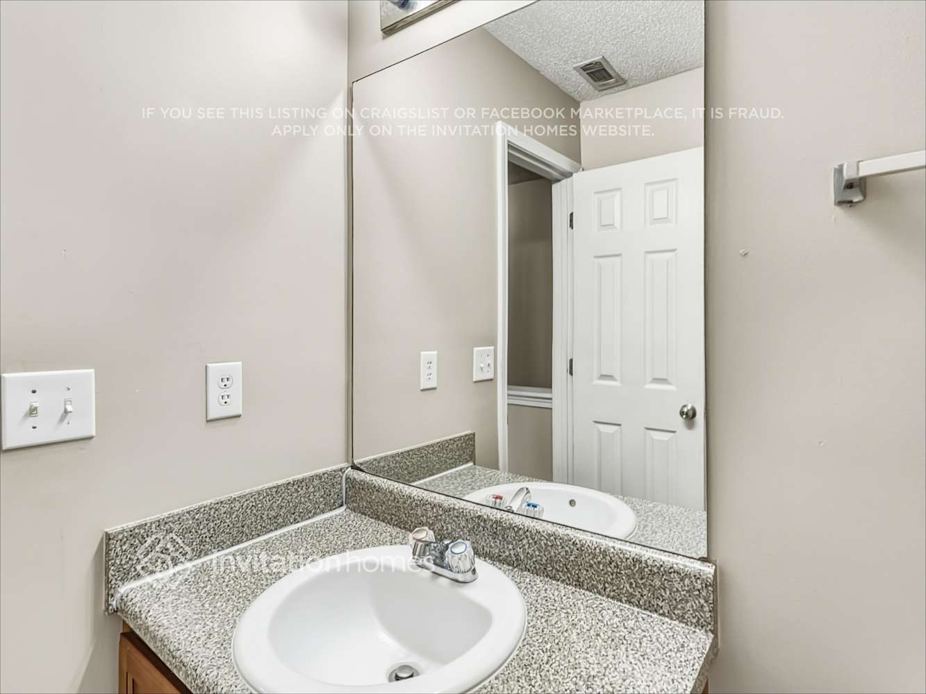 Building Photo - 345 Barshay Dr